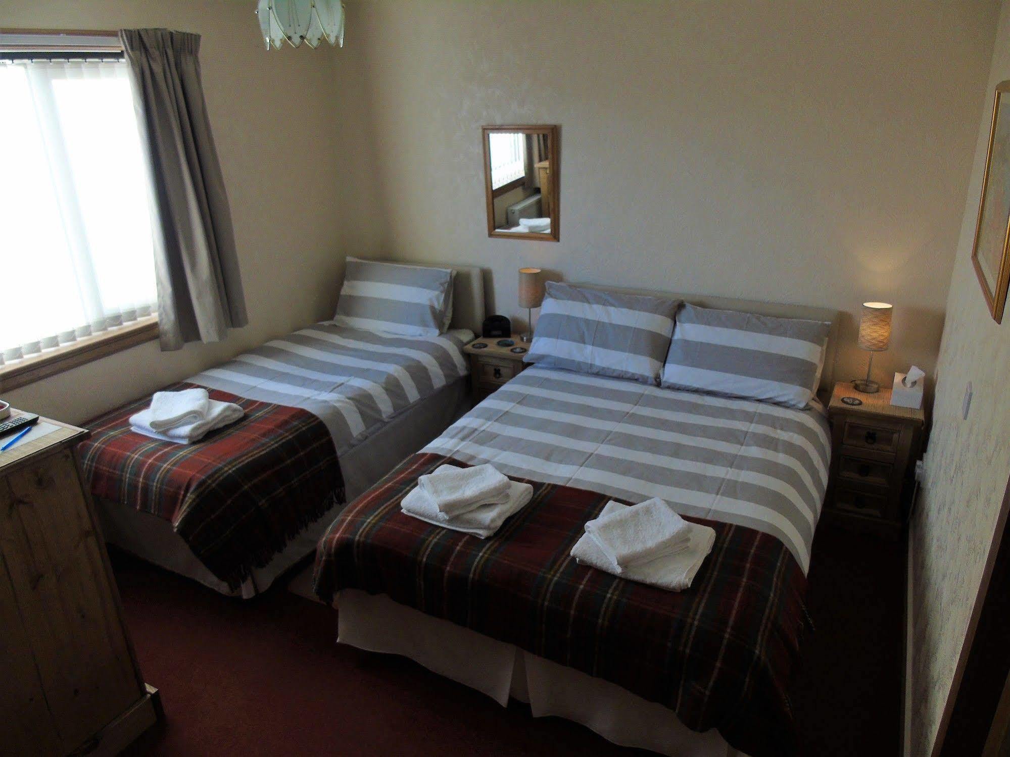 Jomarnic B&B Lossiemouth Exterior foto